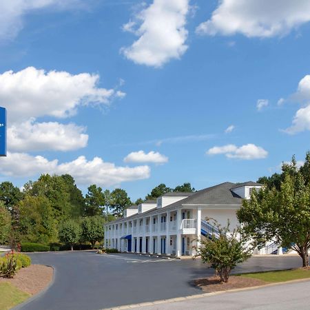 Baymont By Wyndham Greenwood Exterior photo
